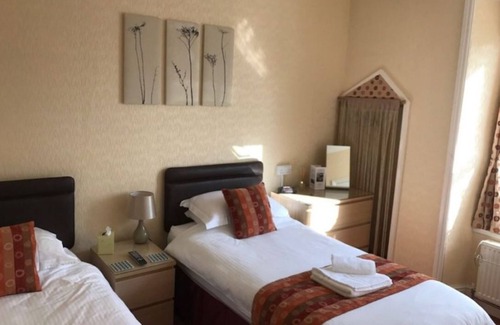 Mullion Hotel | Mounts Bay Inn