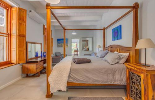 Porterville House | Mountville House