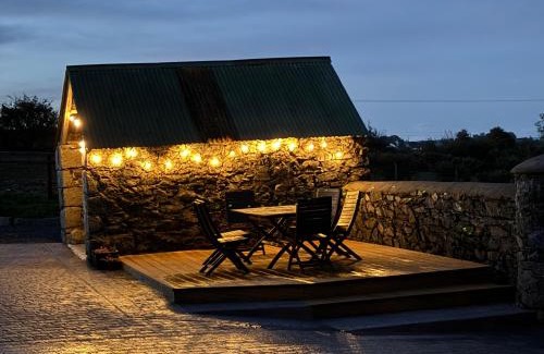 Newry House | Mournes Family Cottage with Hot Tub