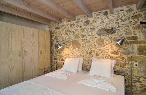 Drapanias House | Mousa Thalia