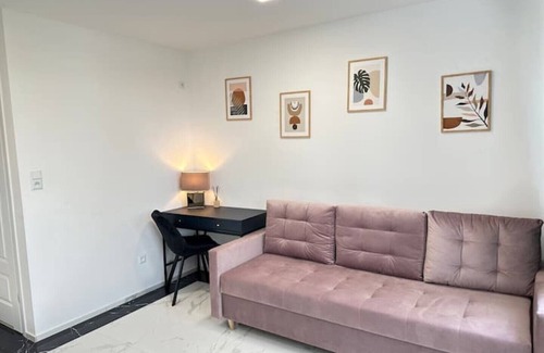Psie Pole Apartment | Moveen! Chic Center Escape
