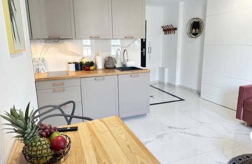 Psie Pole Apartment | Moveen! Stylish Urban Oasis