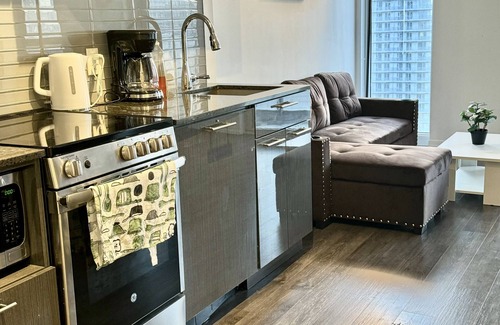 Garden District Apartment | Movich