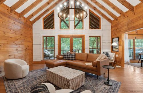 Cherry Log House | Movie Theater Waterfront HotTub Games 2Decks Views