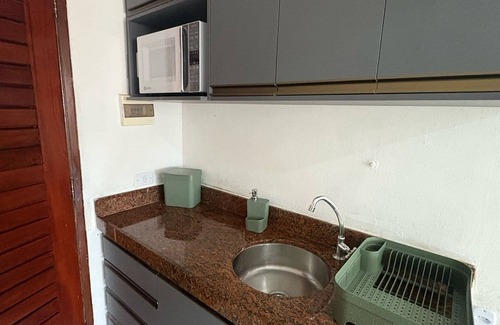 Praia do Meio Apartment | MoviHosts Ayambra