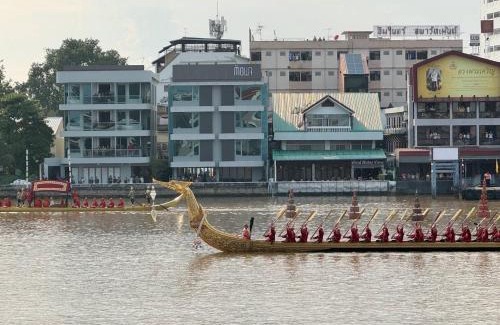Siriraj Hotel | Mowa Bangkok