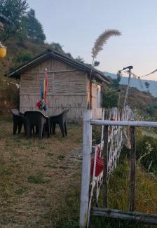 Tehri House | Mowadhar cottage home stay Nag Tibb
