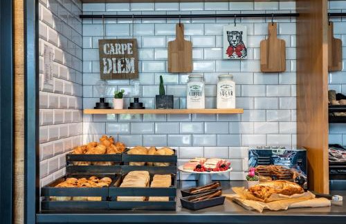 Schwechat Hotel | MOXY Vienna Airport