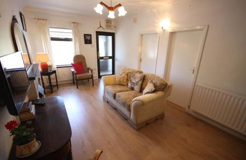 Foxford House | Moy Fishermans retreat Foxford