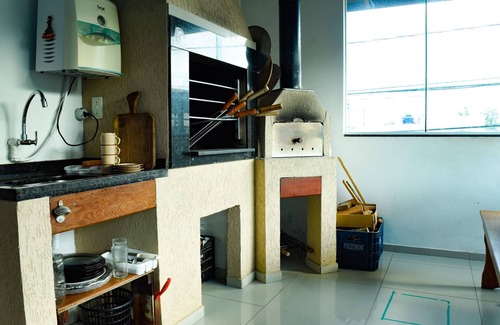 Rio Vermelho Sul Apartment | Mozamba Surf House - House for 5 people near the beach.