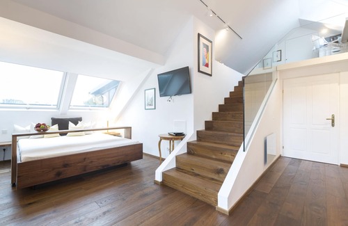 Taxham Other | Mozart Apartments, ANNA