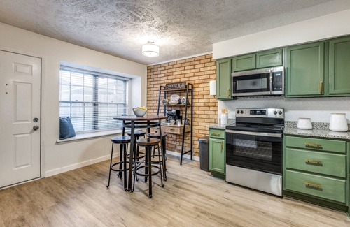 Grand Prairie Apartment | Mpressive Comfort to allow a relaxing stay!