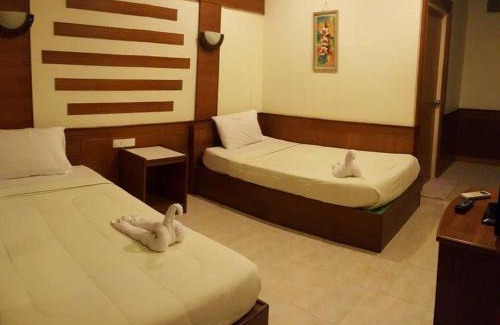 Haad Rin Resort | Mr. Black Resort