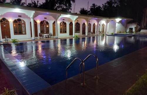 Uppuveli Hotel | MRD Beach Hotel