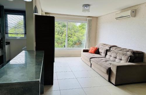 Dutra Apartment | MRG - Apartamento 2D - Prático & Tranquilo - Próximo ao Centro de Gramado