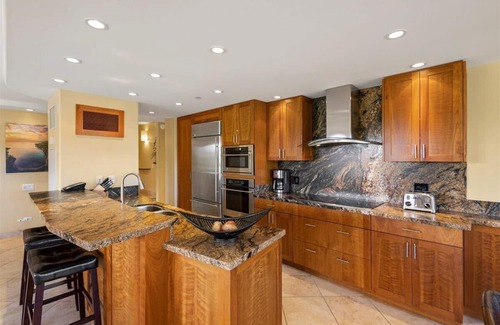 Kaanapali Condo | MRR Presents Kaanapali Ali'i 465 - Renovated 2BR Corner Suite w/Gorgeous West Maui Mountain Views!