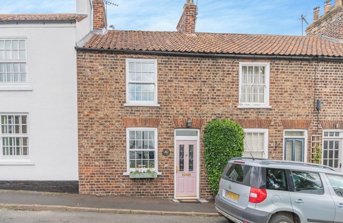 Lund Cottage | Mrs Cracker's Cottage