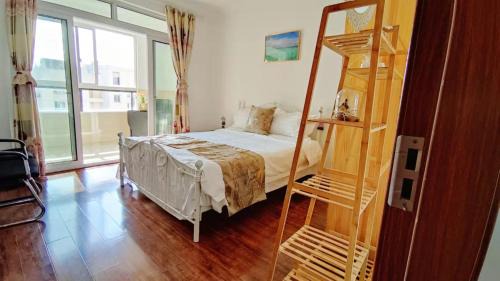 Baoshan Apartment | Mrs Li's Home - Metro Line No 7 nearby -Shanghai University