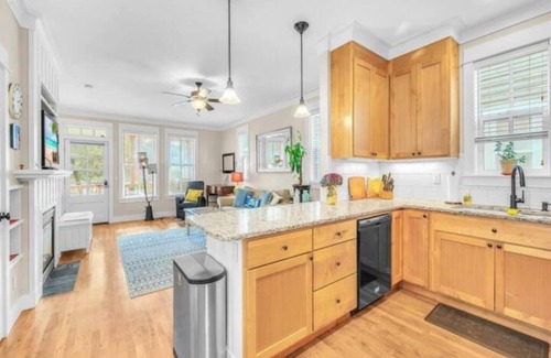 Nelscott House | Ms B Haven @ Olivia Beach - 2Bed/2.5bth