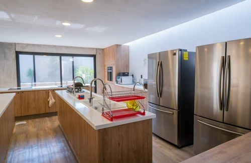 Downtown Queretaro Apartment | +MS +Loft Coworking Vigilancia 24hrs Internet