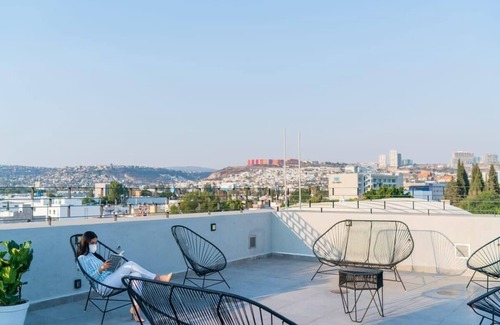 Downtown Queretaro Apartment | +MS +Loft Coworking Vigilancia 24hrs Internet