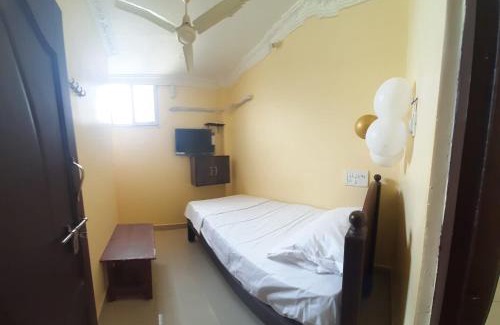 Srikalahasti Hotel | MSN Residency