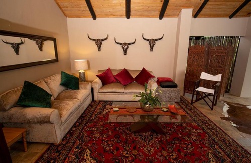 Jozini Bed & Breakfast | Msunduze River Lodge