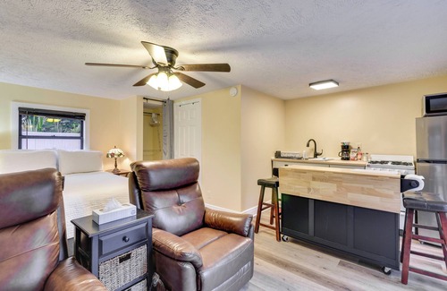 Mount Dora Apartment | Mt Dora Couple's Retreat w/Shared Pool!