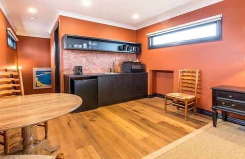 Mount Martha Apartment | Mt Martha Villas Eagle Suite Stunning Beachfront Accommodation