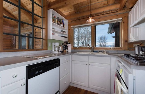 Tetonia Cabin | Mt Ranch with Private Hot Tub