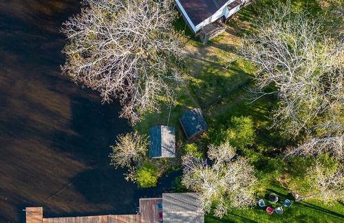 Mount Uniacke House | Mt Uniacke Lakeside Oasis with Hot Tub