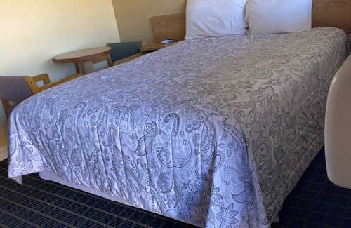 Lone Pine Hotel | Mt Whitney Motel