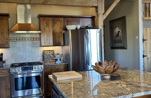 Durango - Purgatory House | MTN Bliss: La Plata Views, 6.5 Miles to Main St, & Full Gym. Barnominum Retreat