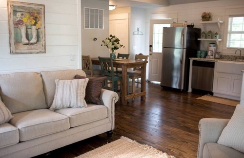 Mena Cabin | Mtn Cabin Lake Hot Tub | Kayak | Fish | AtvTrls