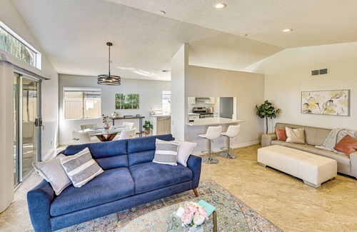 Menifee House | Mtn & Golf Course Views: Inviting Home in Menifee!