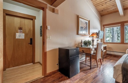 Comstock Acres Apartment | Mtn Hideaway (Rm) @ Granlibakken, near Lake & Ski