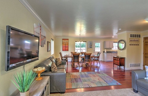 El Jebel House | MTN Home w/Patio & Grill, Near Whole Foods, Dining & Shops! 30 Min. to Skiing!
