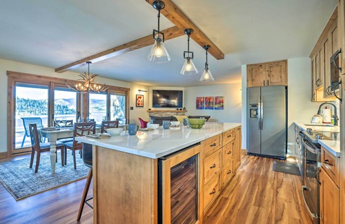 Dillon Condo | Mtn/Lake Views & 3 Mi to Skiing: Dillon Condo
