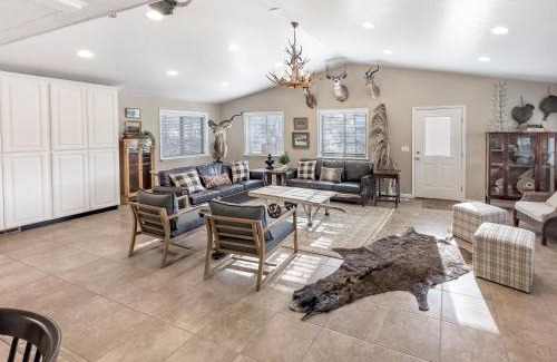 Peoa House | MTN Meadow Retreat near PC