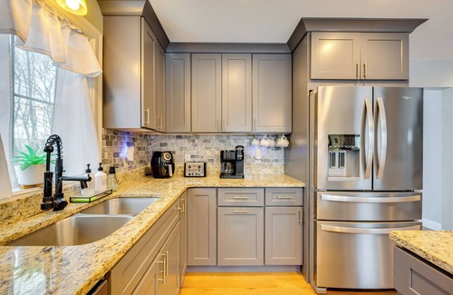 Birch Hill House | Mtn-View Gem w/Hot Tub & Fire Pit in North Conway