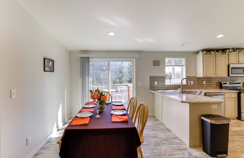 Ahsahka House | Mtn-View Gem w/Outdoor Entertainment in Ahsahka!