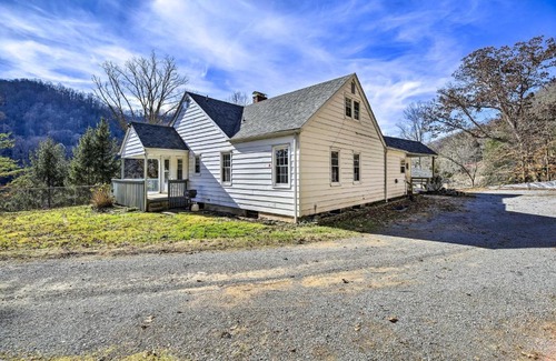 Welch House | Mtn-View Home with Game Room - Near ATV Trails!