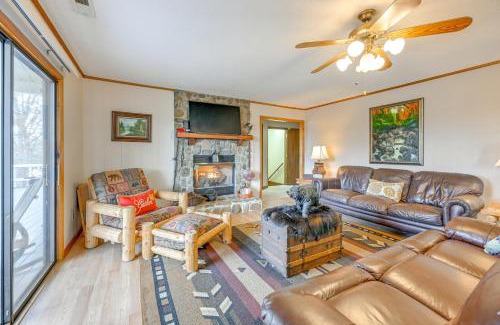 Franklin House | Mtn-View Home with Game Room in Franklin!