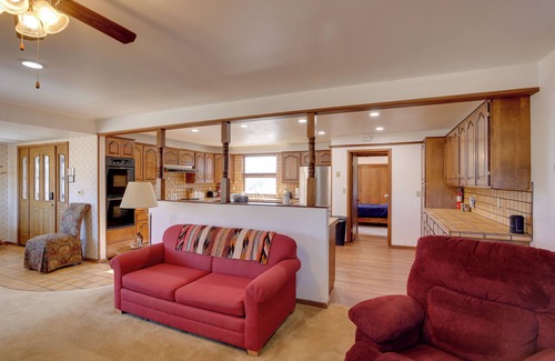 Durango - Purgatory Apartment | Mtn-View Retreat Near Hiking in Bayfield!