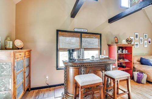 Dahlonega Cabin | Mtn-View Retreat w/Covered Porch in Dahlonega!