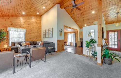 Waynesville House | Mtn-View Waynesville Home Near Trout Stocked Creek