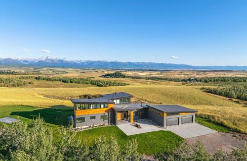 Tetonia House | Mtn Views and Private Hot Tub Luxe Tetonia Retreat