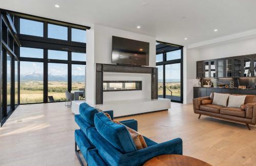 Tetonia House | Mtn Views and Private Hot Tub Luxe Tetonia Retreat