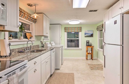 Chimney Rock Cottage | Mtn Views + Fire Pit: Serene Chimney Rock Abode