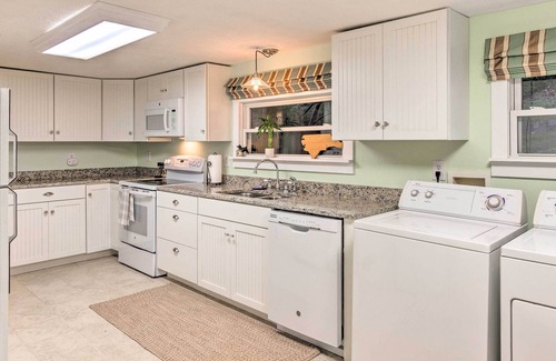 Chimney Rock Cottage | Mtn Views + Fire Pit: Serene Chimney Rock Abode
